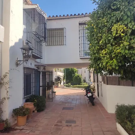 La Casa Del Patio Andaluz Villa Torremolinos Exterior photo